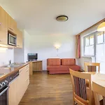 Feriengut Fingerhof 아파트 플라차우