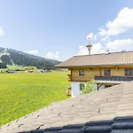 Feriengut Fingerhof 아파트